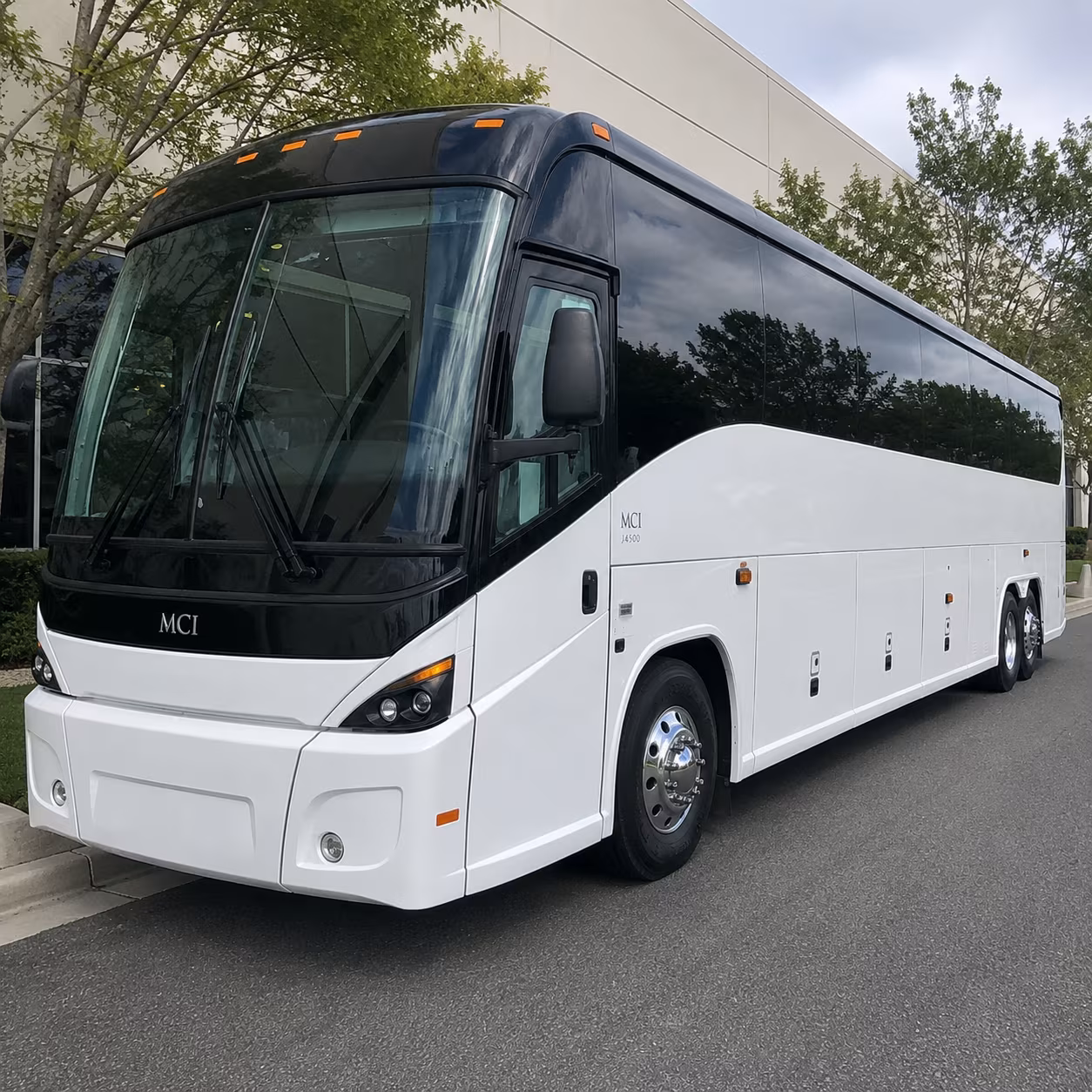 commuter shuttle buses that beat the sr 520 grind every single day