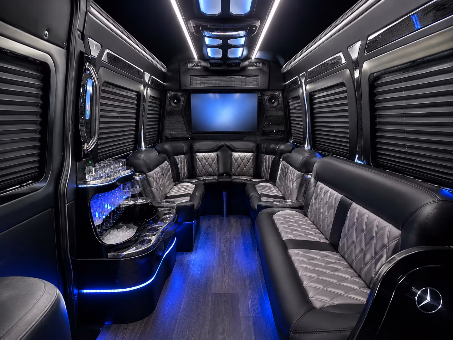 let busrentalredmond com make prom night easy for eastside families