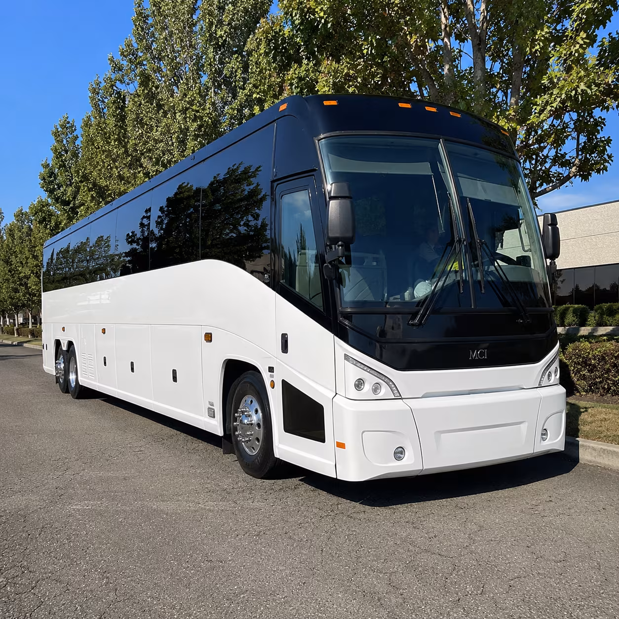 redmond charter bus rental exterior